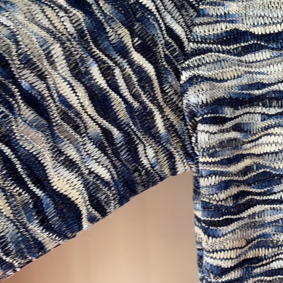 Cleo Ladies Top - Picture 3 of 8